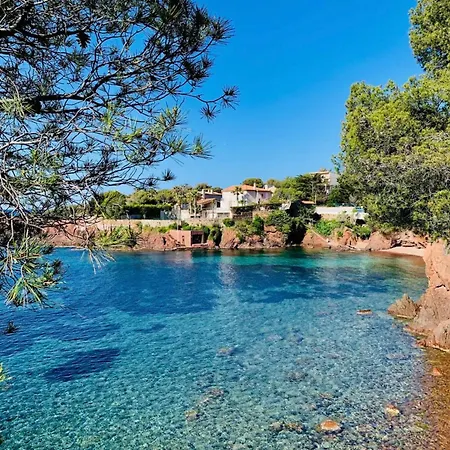 Unique - 6 Personnes - Clim Terrasse Parking Plages * Saint-Raphael (Var)