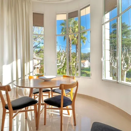 Apartment Unique - 6 Personnes - Clim Terrasse Parking Plages