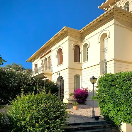 Apartment Unique - 6 Personnes - Clim Terrasse Parking Plages Saint-Raphael (Var)